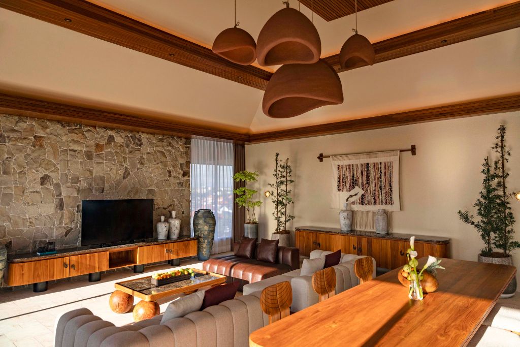 Presidential Suite Night